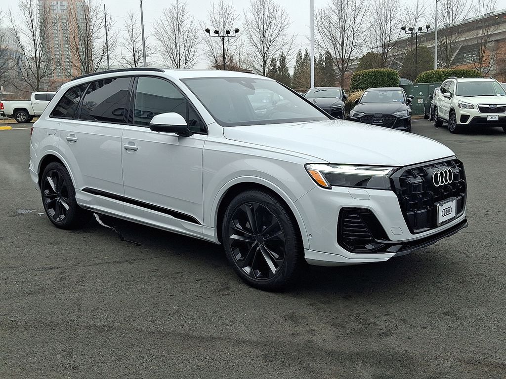 Thumbnail: 2026 Audi Q7 - 2