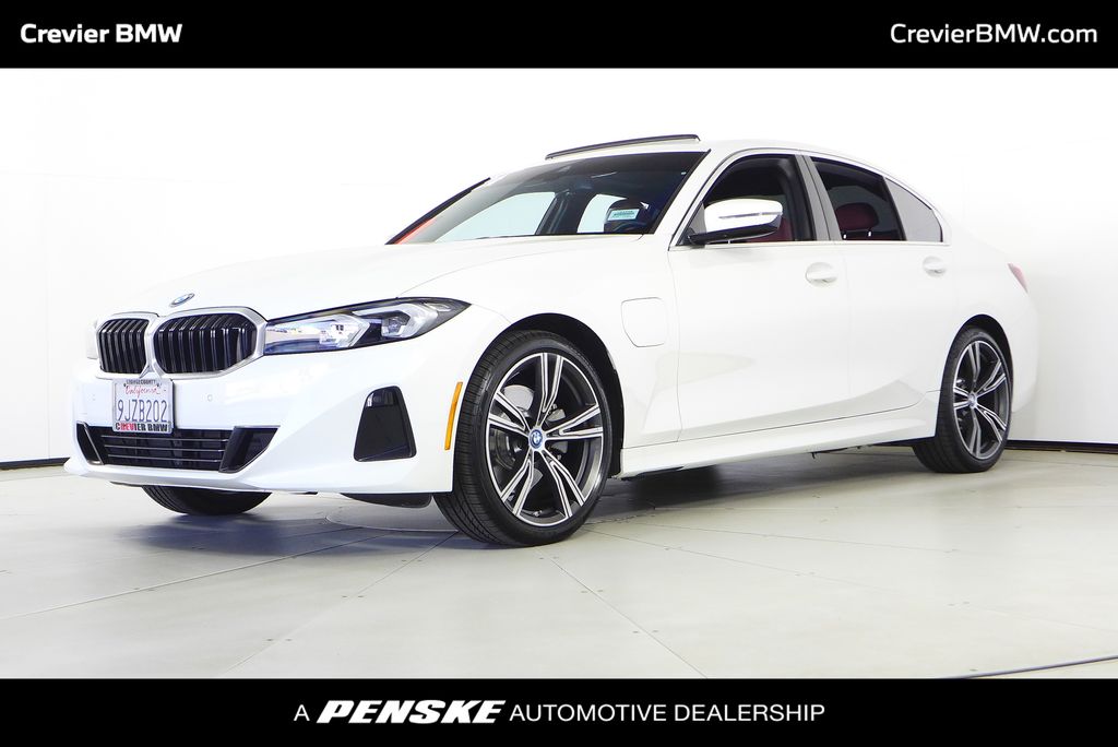 Thumbnail: 2024 BMW 3 Series - 1