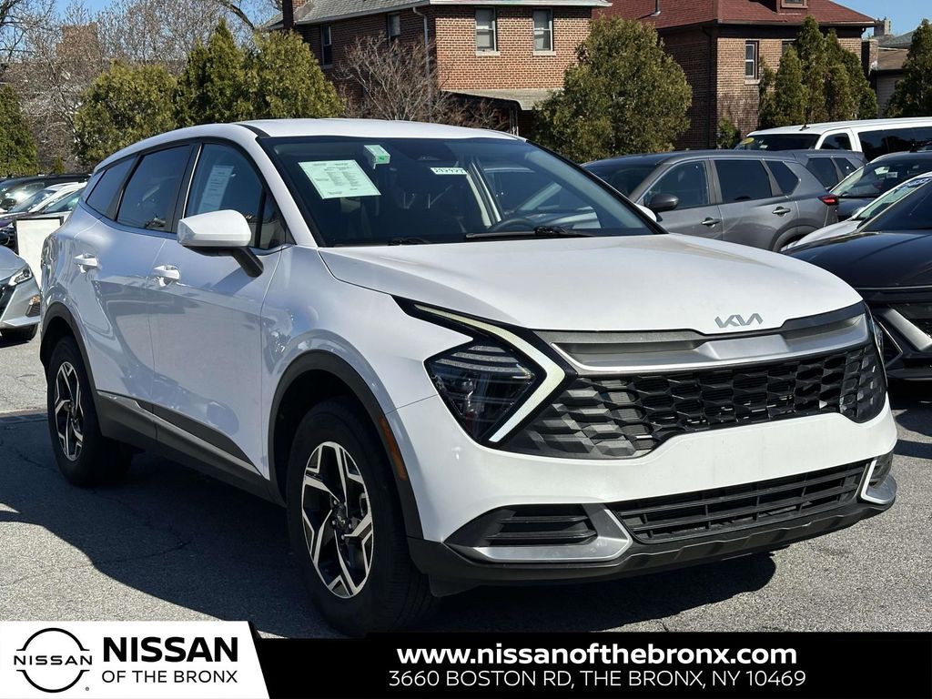 2025 Kia Sportage LX AWD