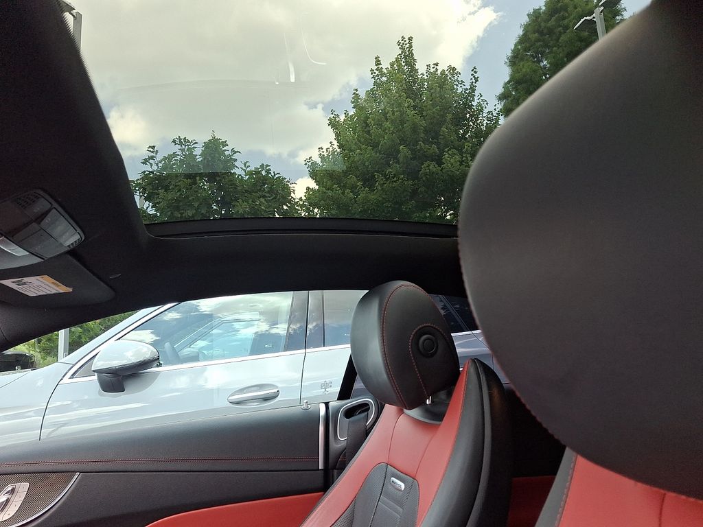 Thumbnail: 2019 Mercedes-Benz E-Class - 14