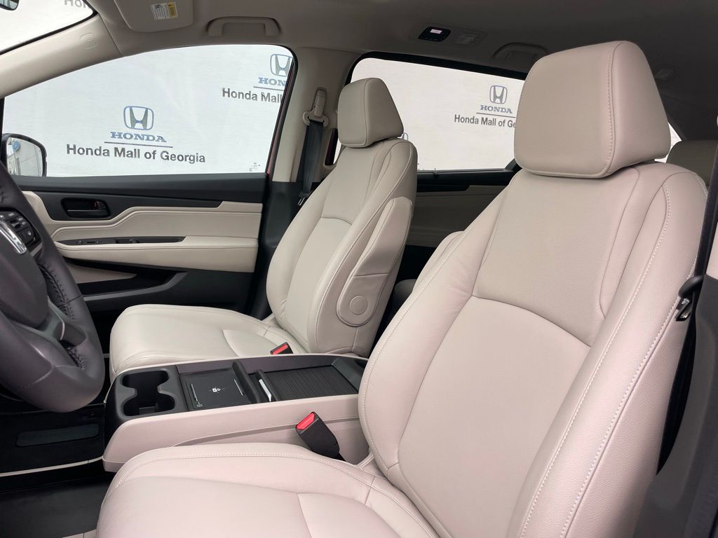 Thumbnail: 2026 Honda Odyssey - 27