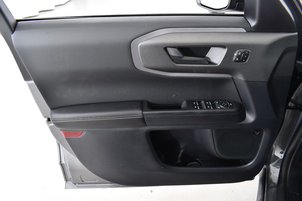 New 2025 Gray Ford Outer Banks image 25