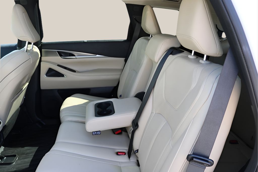 Used Car 2024 Infiniti Qx60  Luxe For Sale Under $40,000 In Austin, Texas
