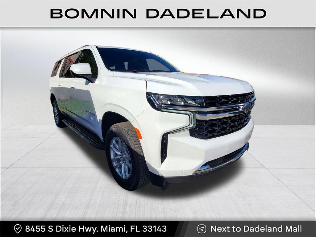 2024 Chevrolet Suburban LS photo