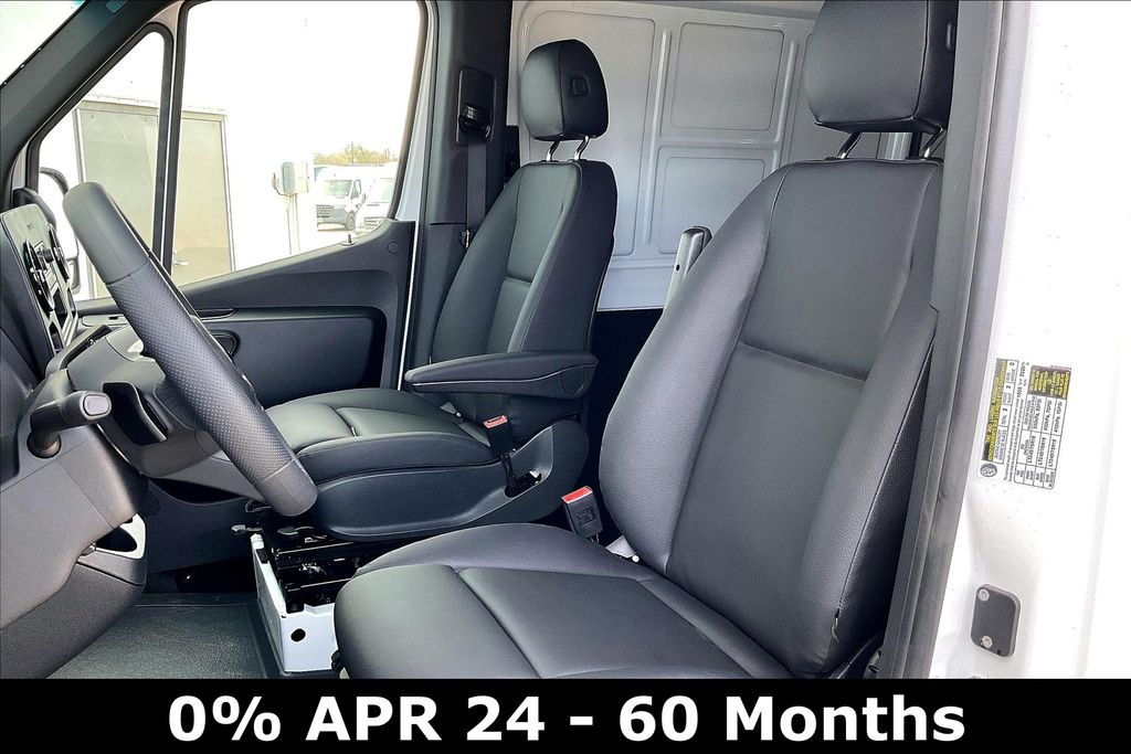 2025 Mercedes-Benz Sprinter Cargo Van Base - Photo 9