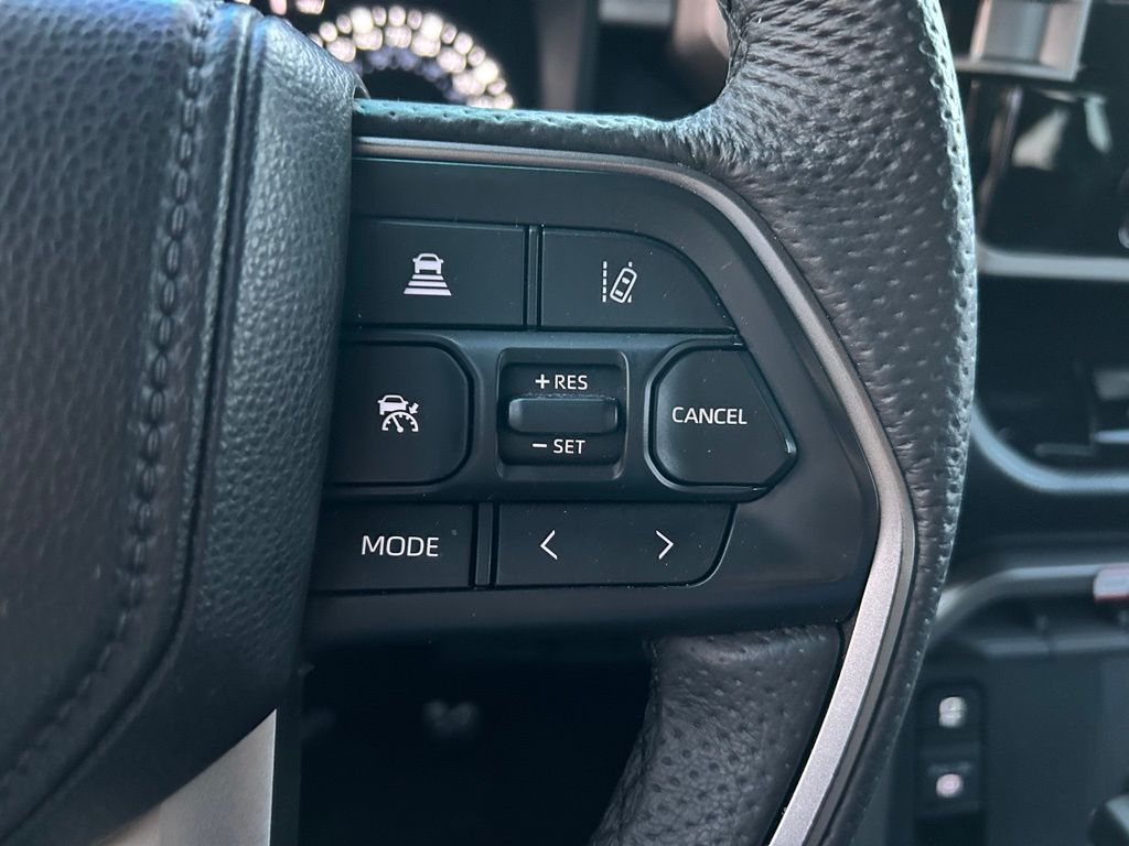 Thumbnail: 2025 Toyota Tundra - 19