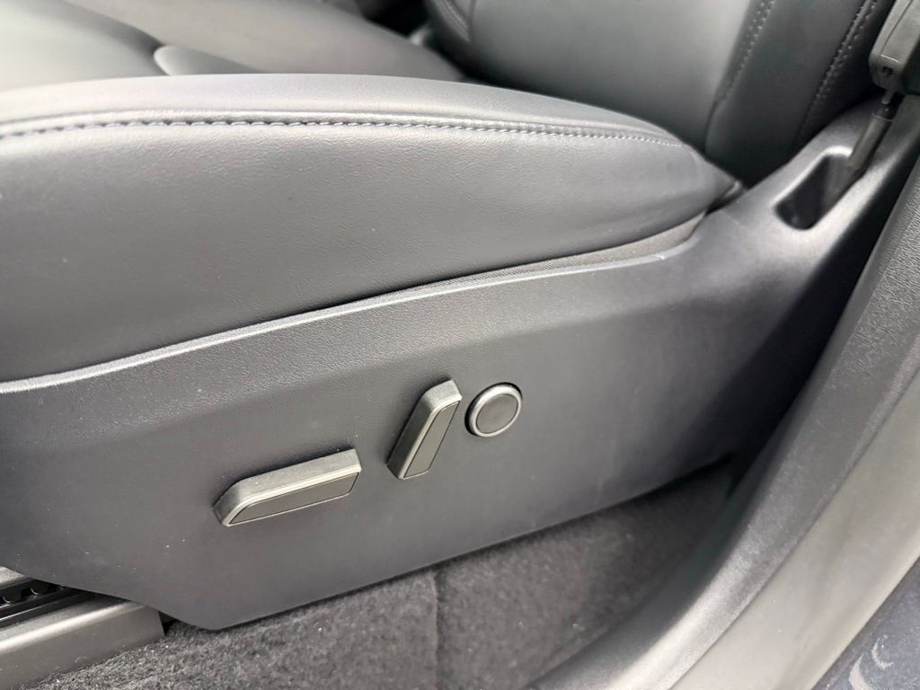 Thumbnail: 2025 Tesla Model Y - 20