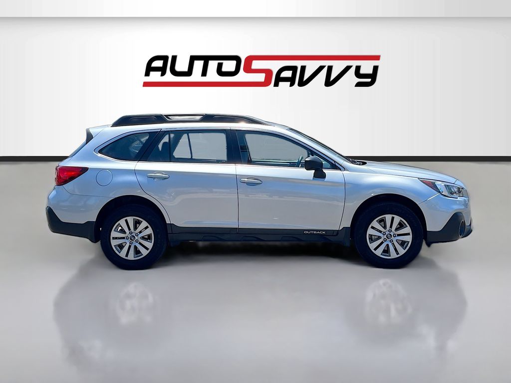 Used 2019 Silver Subaru 2.5i image 8