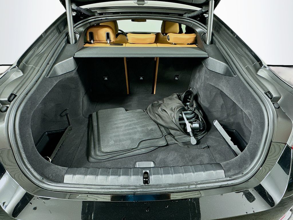 Thumbnail: 2023 BMW i4 - 26