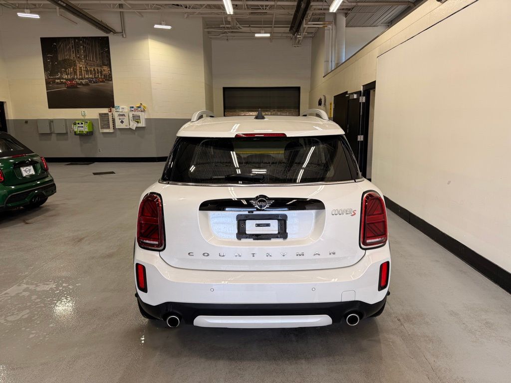 Thumbnail: 2024 MINI Cooper Countryman - 4
