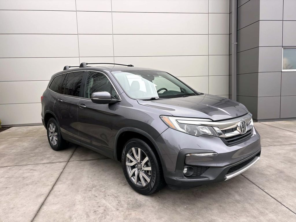2019 Honda Pilot EX-L AWD with Navigation and RES