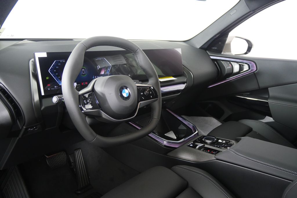 Thumbnail: 2026 BMW X3 - 13