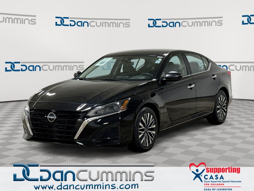 Super Black Clearcoat 2024 Nissan Altima 2.5 SV FWD Sedan Front-Wheel Drive Continuously Variable Transmission