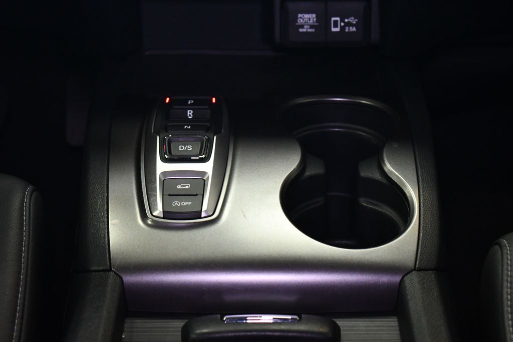 Thumbnail: 2022 Honda Pilot - 18