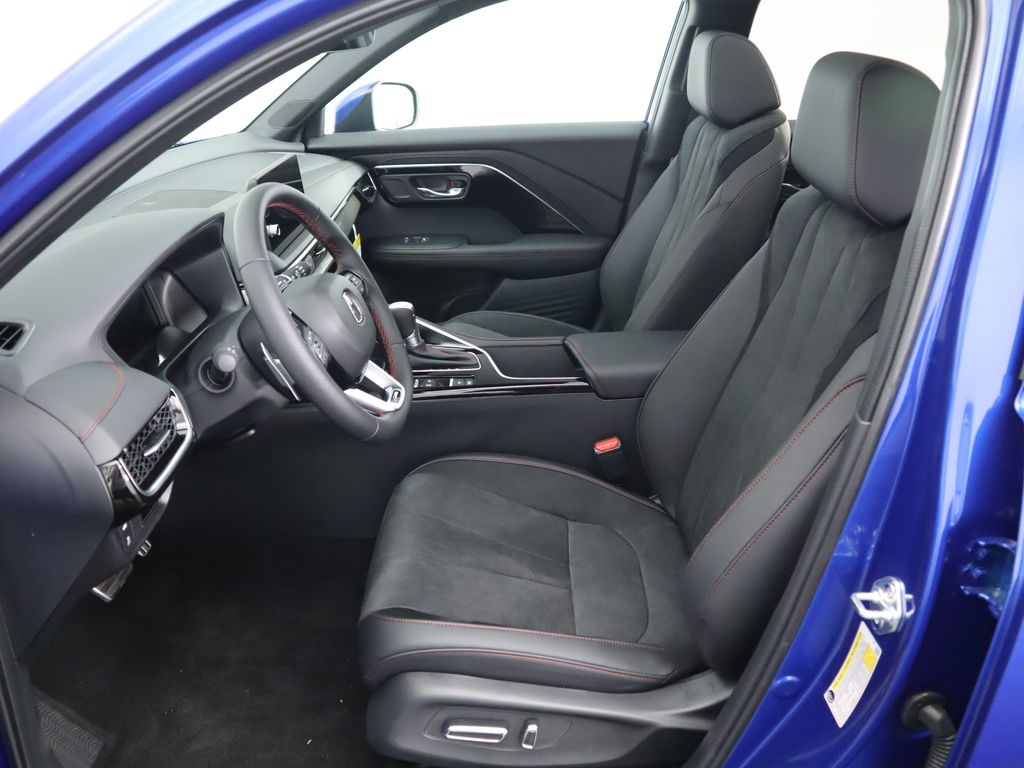 Thumbnail: 2025 Acura ADX - 19