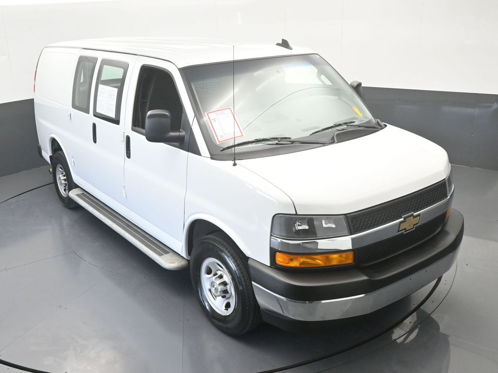 Used 2024 Summit White Chevrolet Work Van image 47