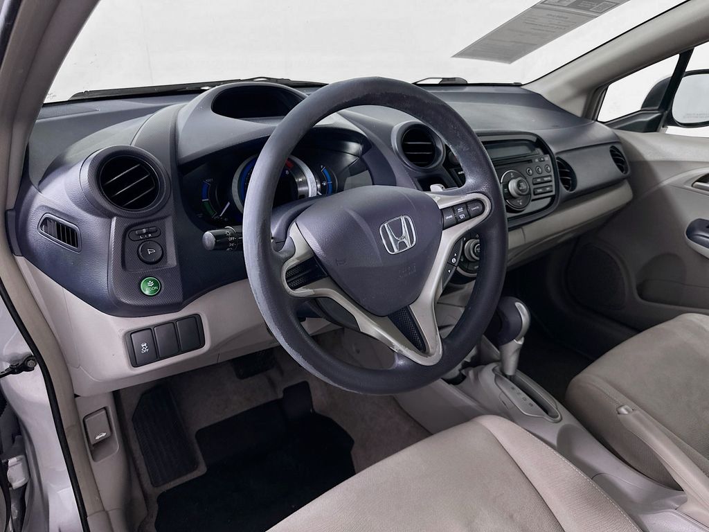 Thumbnail: 2010 Honda Insight - 9