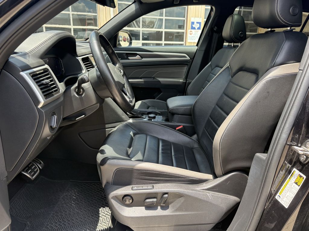 2023 Volkswagen Atlas Cross Sport 3.6L V6 SEL Premium R-Line Black at DeMontrond Auto Country