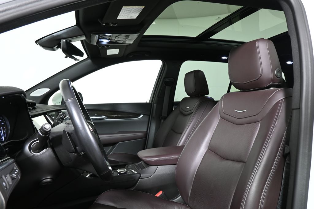2022 Cadillac XT6 Premium Luxury 5
