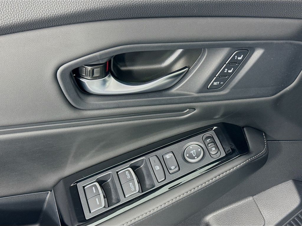 Used Car 2025 Honda Accord Hybrid  Touring For Sale Under $40,000 In Austin, Texas