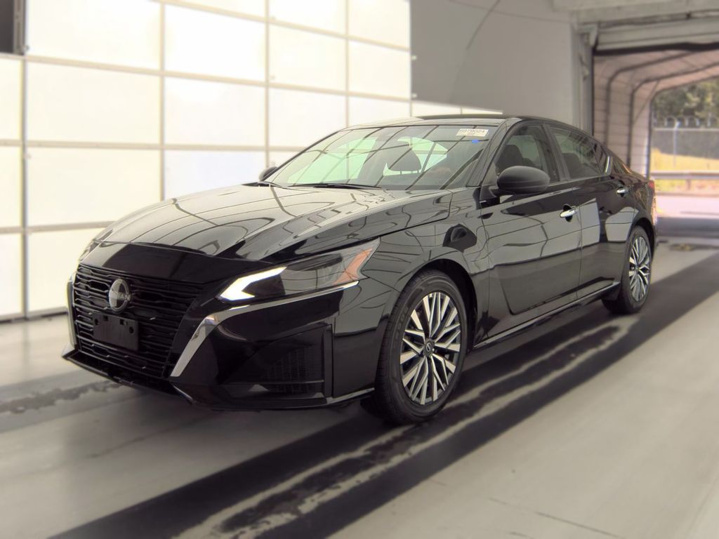 2025 Nissan Altima