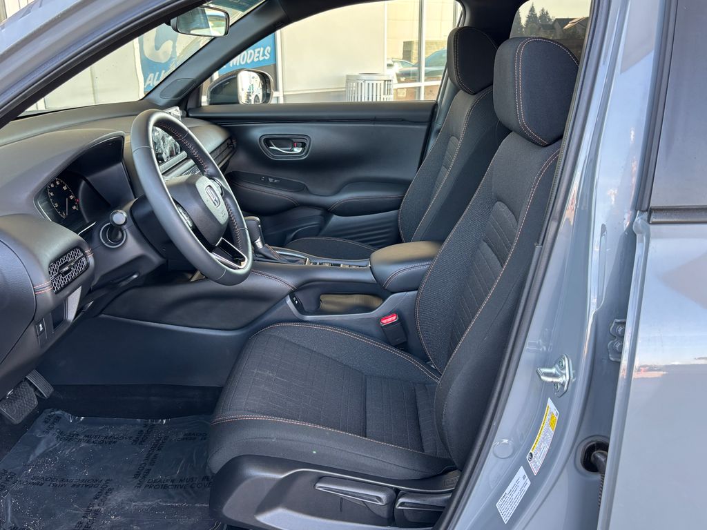 Thumbnail: 2024 Honda HR-V - 20