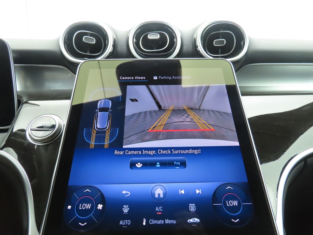 Thumbnail: 2025 Mercedes-Benz GLC - 15