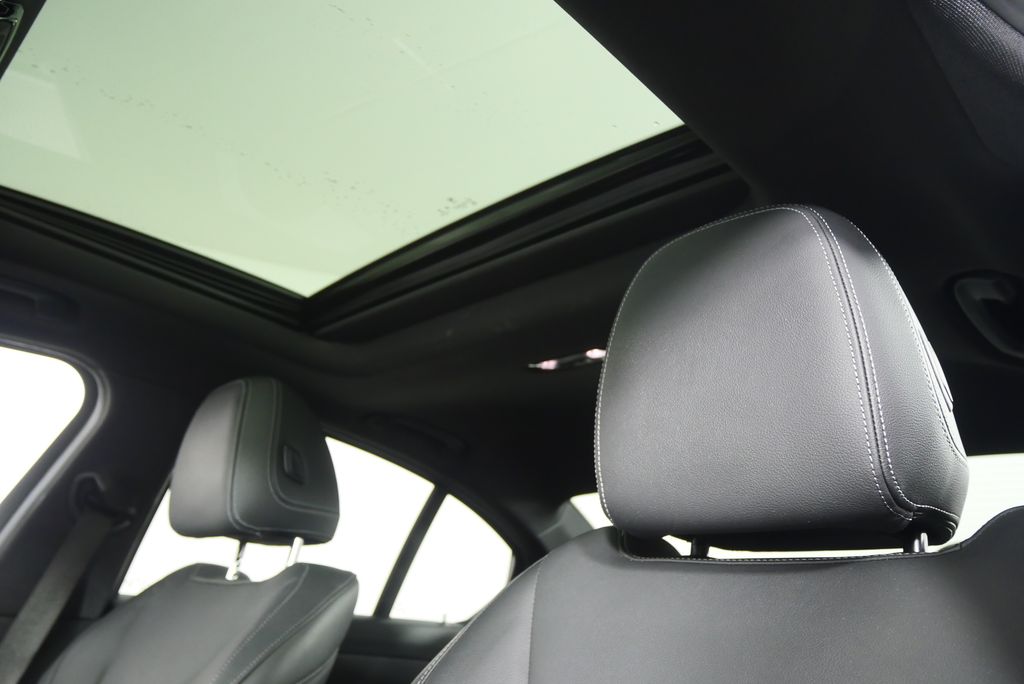 Thumbnail: 2020 BMW 3 Series - 12