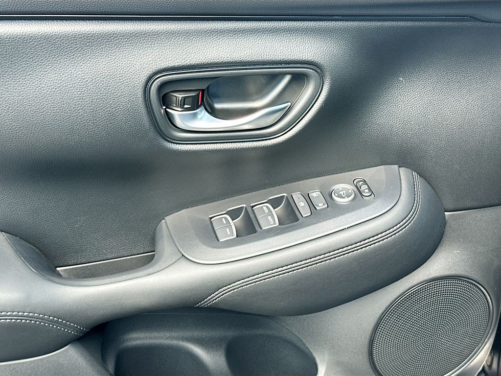 Thumbnail: 2026 Honda HR-V - 17