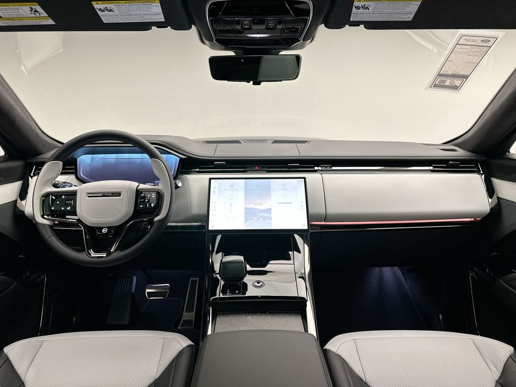 2025 Land Rover Range Rover Sport  8