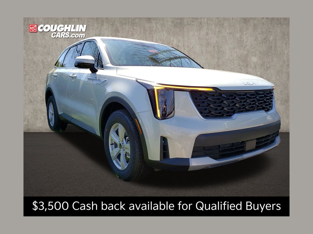 White (Ivory Silver) 2026 Kia Sorento SUV / Crossover Front-Wheel Drive 8-Speed Automatic