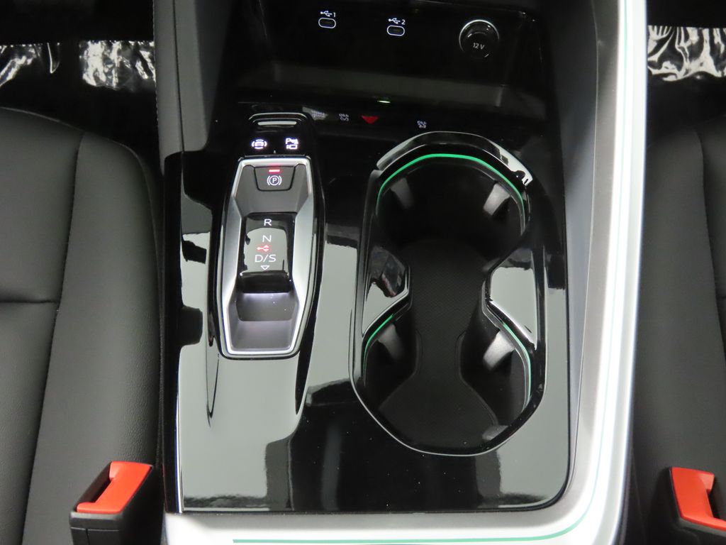 Thumbnail: 2026 Audi Q5 - 22