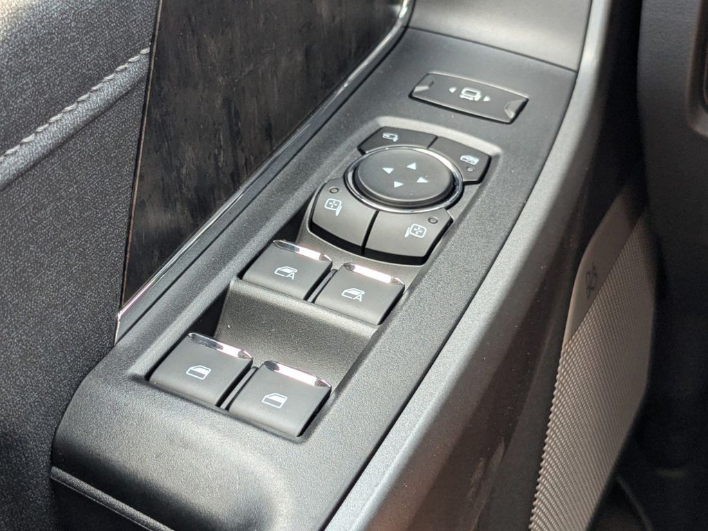 2025 Ford F-250 Super Duty Lariat