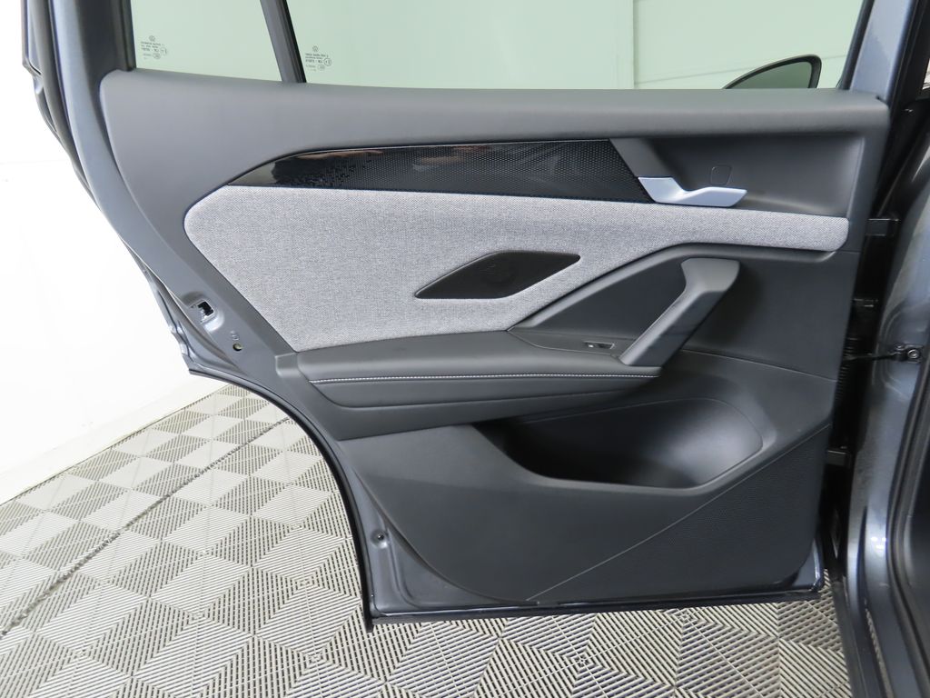 Thumbnail: 2025 Volkswagen Tiguan - 26