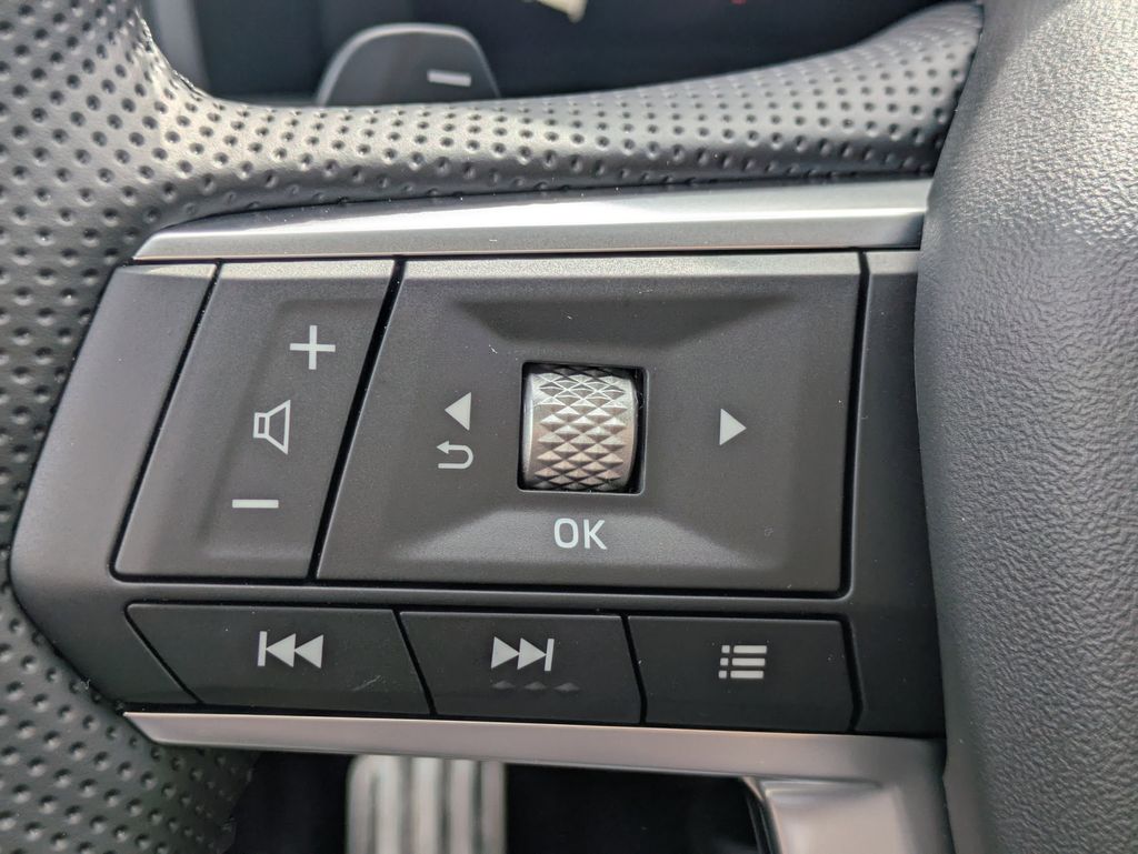 2025 Mitsubishi Outlander SEL - Photo 26