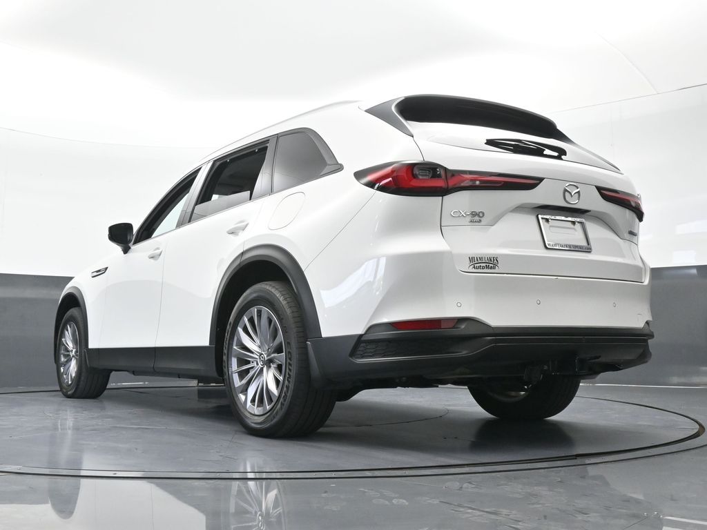 Used 2025 Rhodium White Premium Mazda Preferred image 58