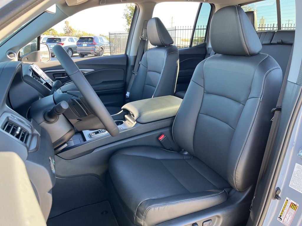 Thumbnail: 2026 Honda Ridgeline - 13