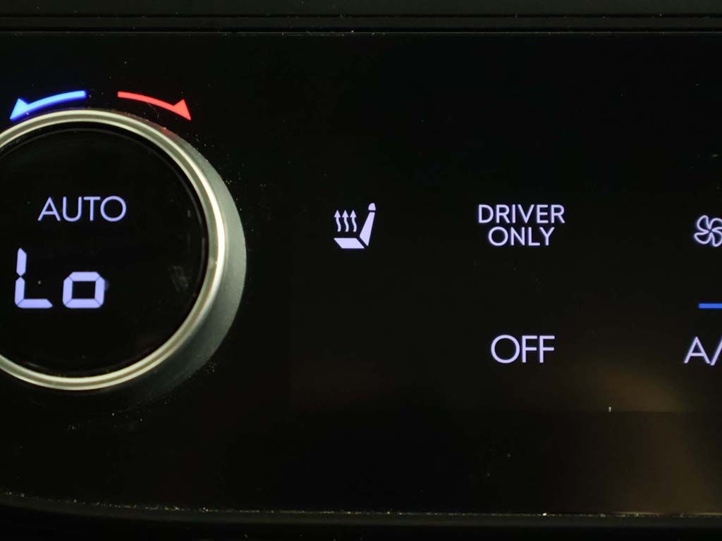 Certified Used 2025 Silver Hyundai SEL image 41