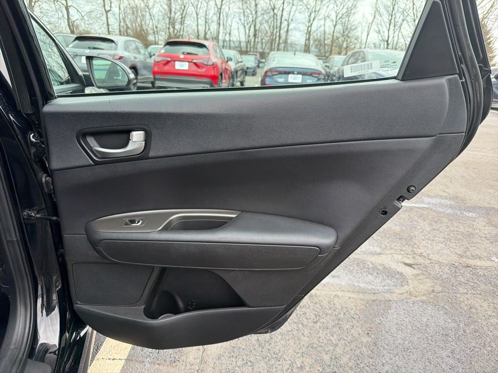 Thumbnail: 2020 Kia Optima - 22