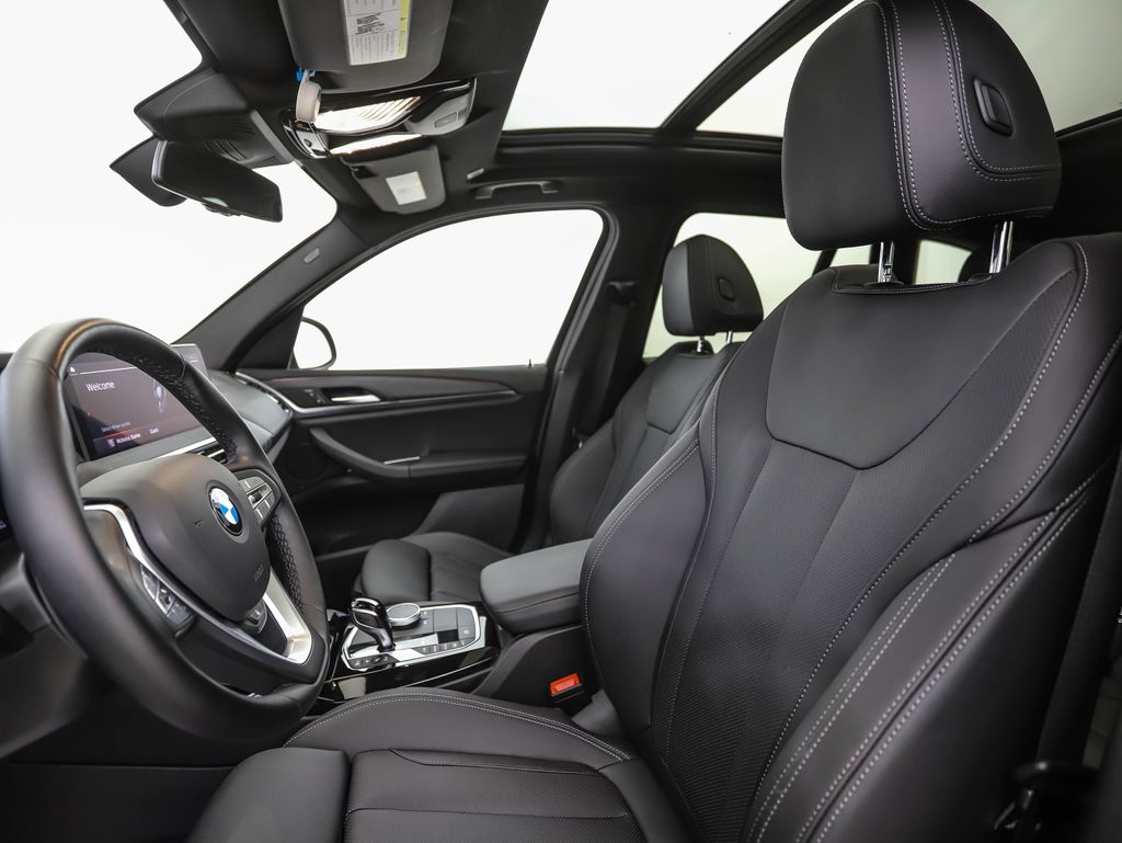 Thumbnail: 2023 BMW X3 - 11