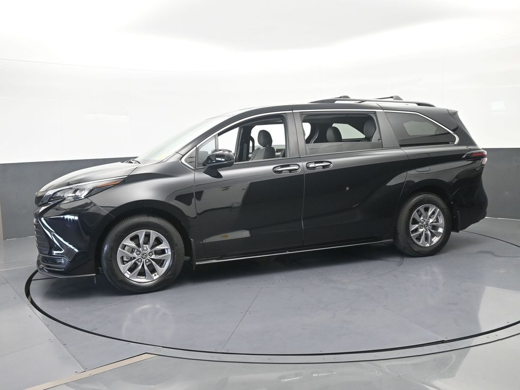 Used 2025 Midnight Black Metallic Toyota XLE image 2