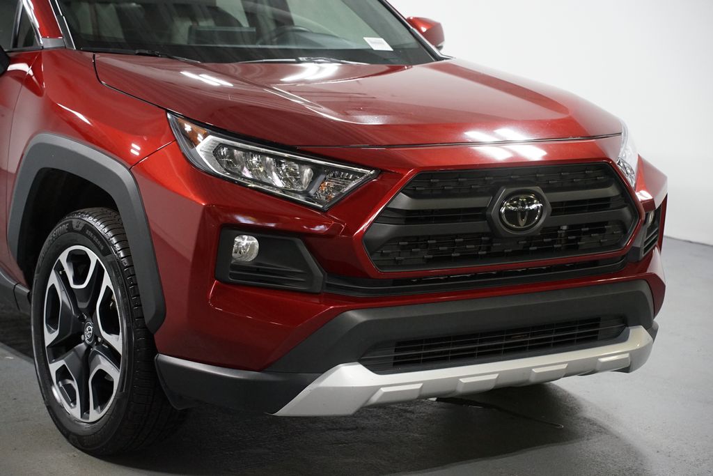 Thumbnail: 2019 Toyota RAV4 - 4