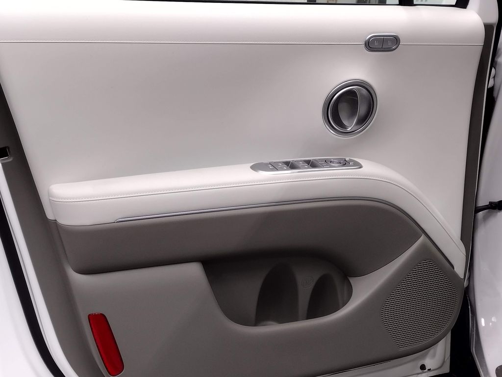 2026 Hyundai Palisade Hybrid SEL Premium