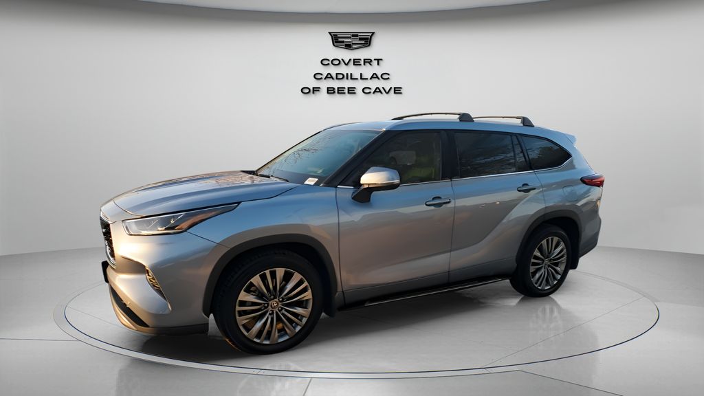 Used Car 2020 Toyota Highlander  Platinum For Sale Under $35,000 In Austin, Texas