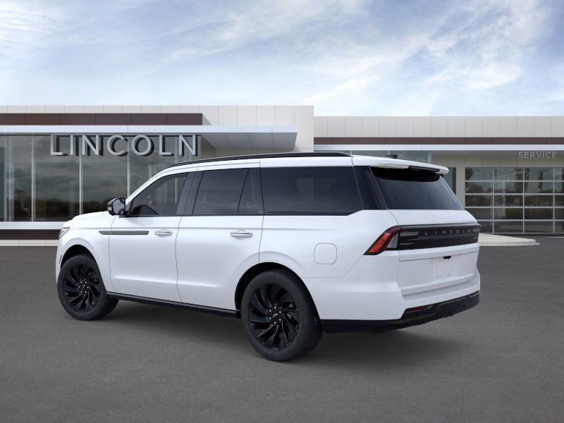 New 2025 Pristine White Metallic Tri-Coat Lincoln Reserve image 4