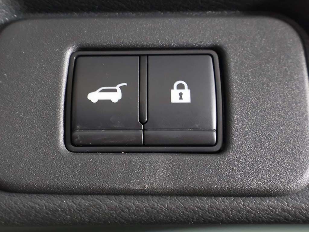 Used 2023 Black Nissan SL image 21