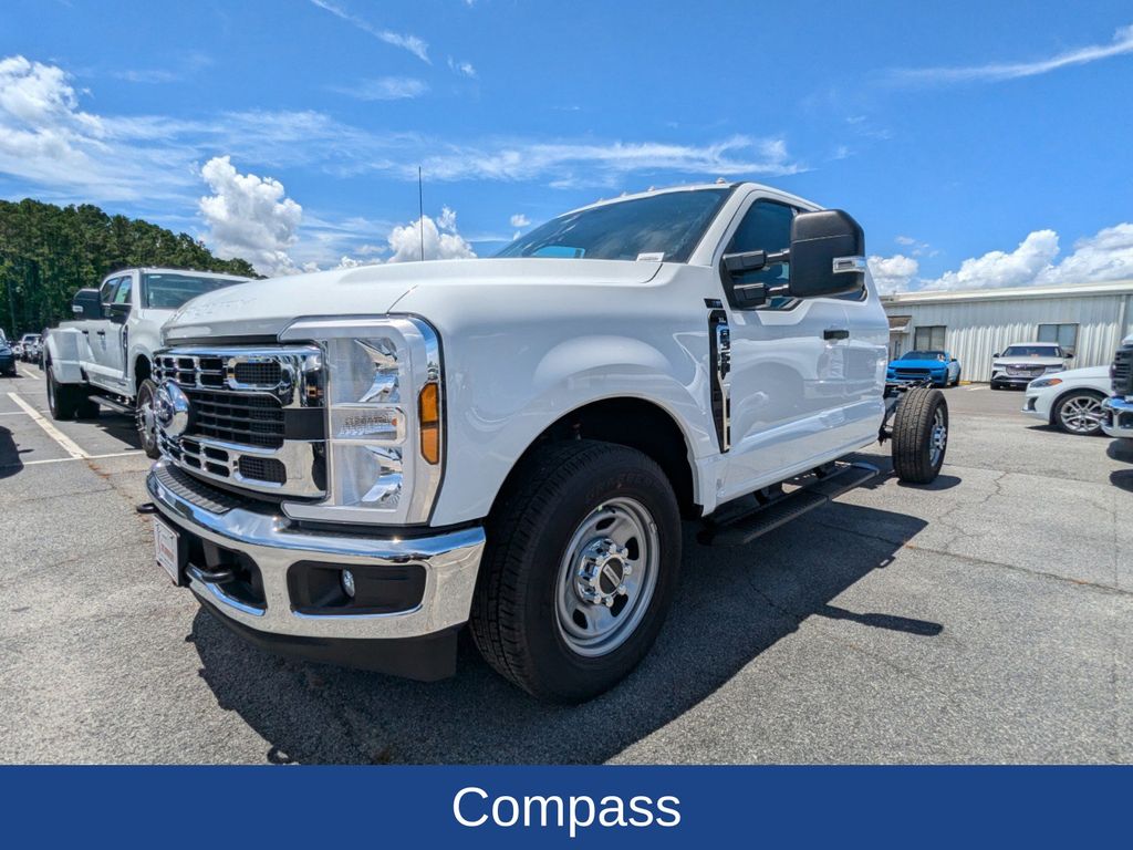 2025 Ford F-350 Super Duty XL
