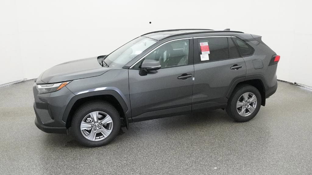 Thumbnail: 2025 Toyota RAV4 - 27