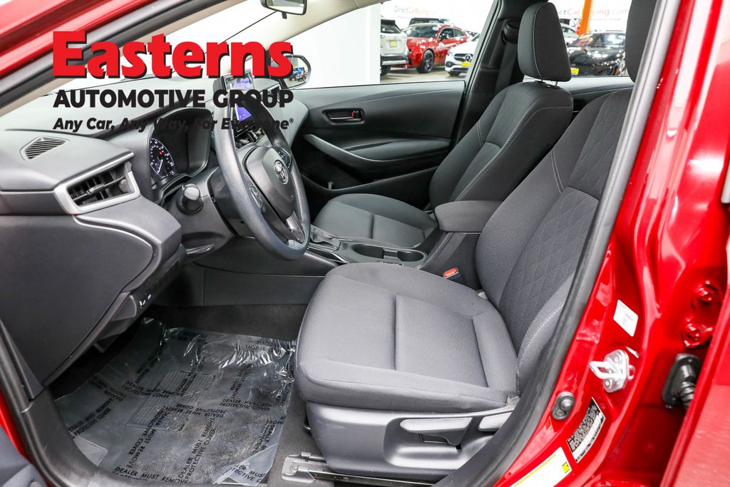 2024 Toyota Corolla LE - Photo 14