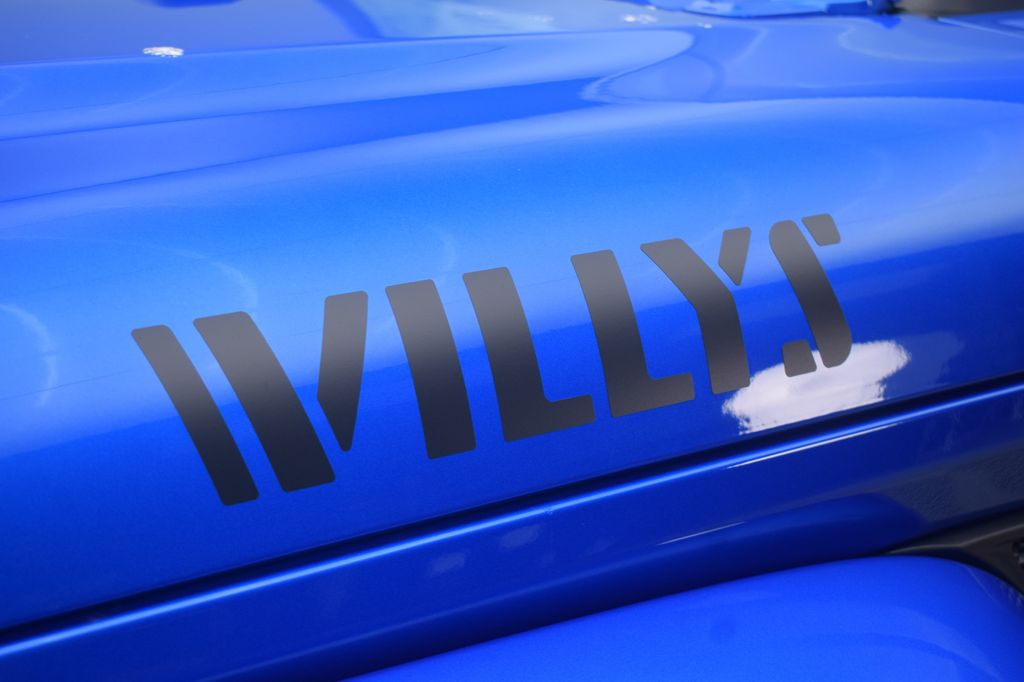 new 2026 Jeep Gladiator car, priced at $45,944